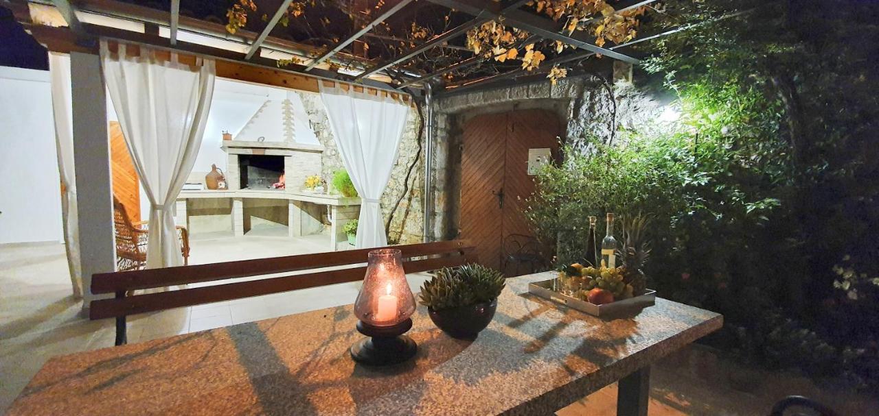 Barac Rural Holiday Home Grizane-Belgrad Exterior photo